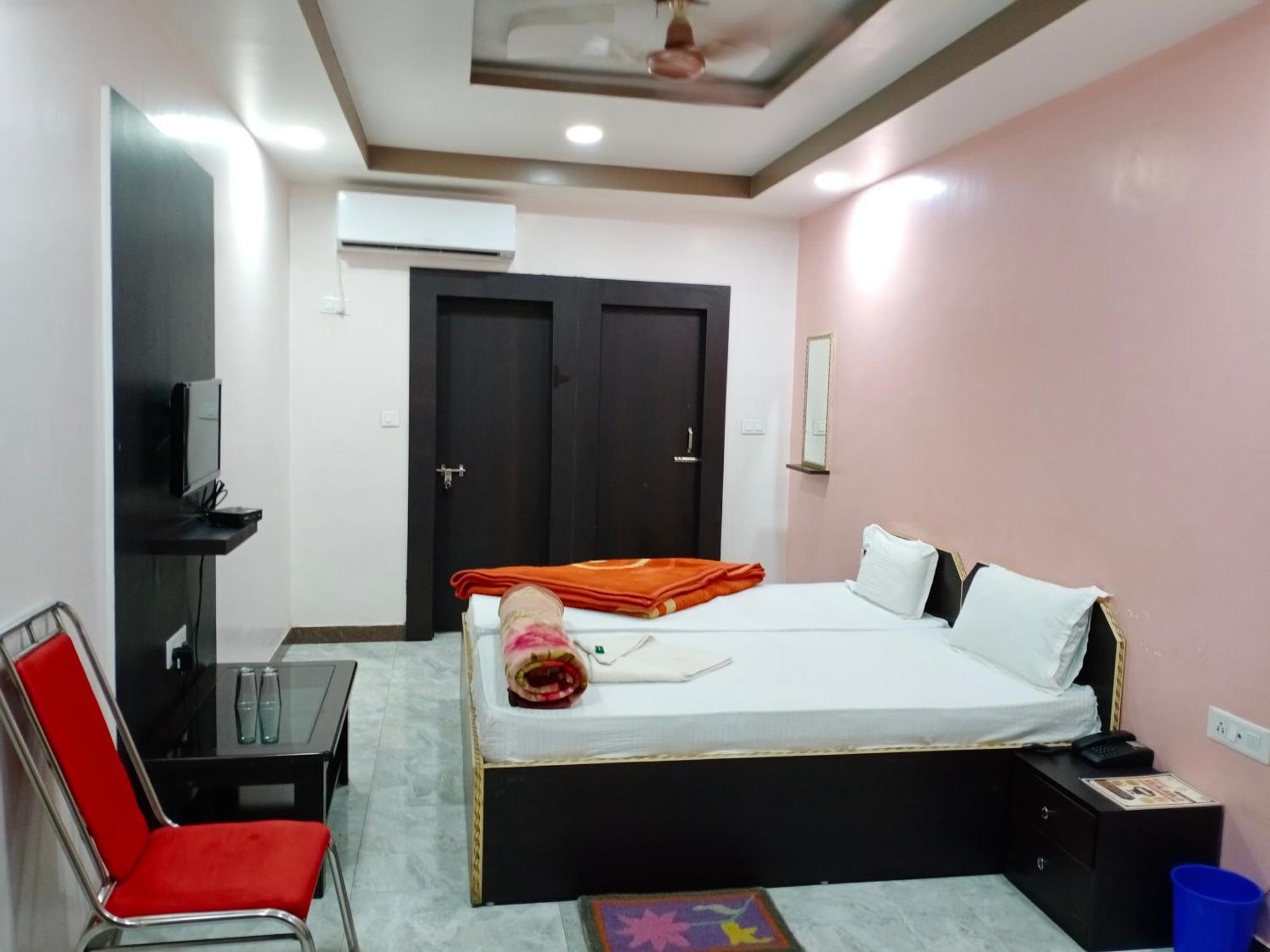 Hotel Sunaina International Gaya Δωμάτιο φωτογραφία