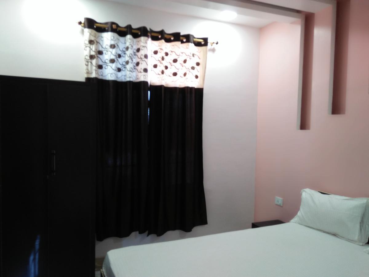 Hotel Sunaina International Gaya Εξωτερικό φωτογραφία